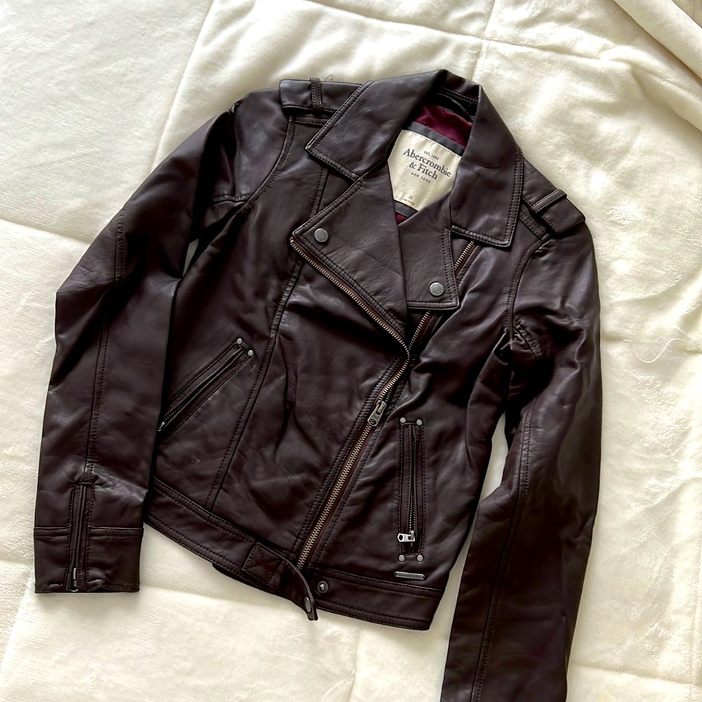 Abercrombie & Fitch women’s brown leather moto jacket XS